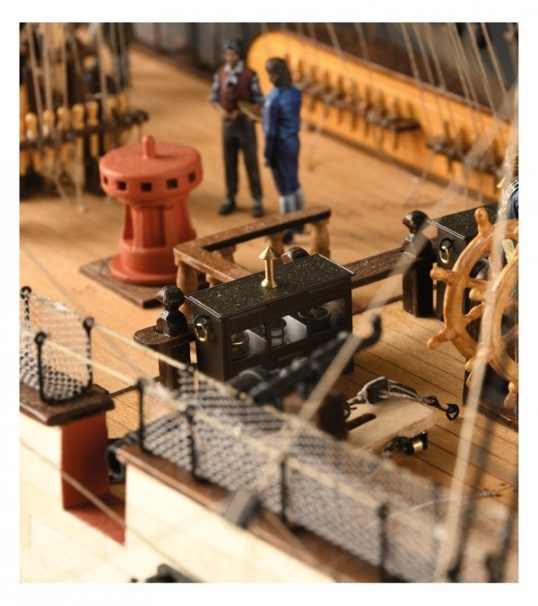 ARTESANIA LATINA 22906 Master and Commander's HMS Surprise 1/48