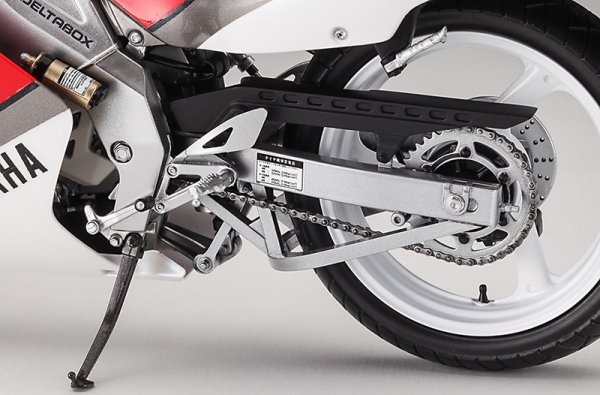 Hasegawa 21776 Yamaha TZR250 (3MA) Late Version (1990) 1/12