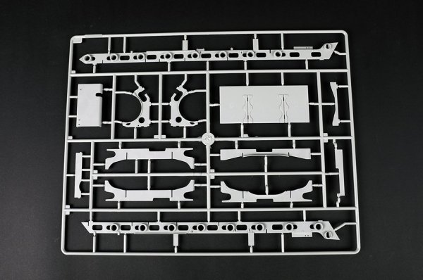 Trumpeter 00935 German Sd.Kfz 173 Jagdpanther Late Version 1/16