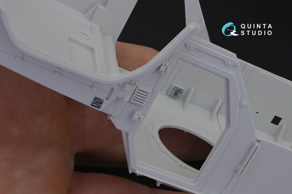 Quinta Studio QD35023 K-4386 Typhoon VDV 3D-Printed &amp; coloured Interior on decal paper (for MENG kit) 1/35
