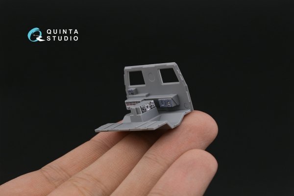 Quinta Studio QD72129 BM-30 Smerch 3D-Printed &amp; coloured Interior on decal paper (Zvezda) 1/72