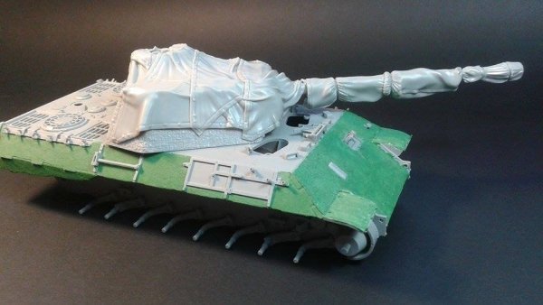 Panzer Art RE35-420 Panther A/G turret with Zeltbahn camouflage net 1/35