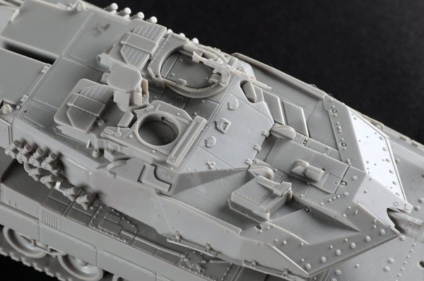 Trumpeter 07192 Leopard2A6EX MBT 1/72