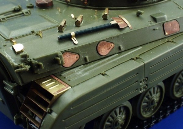 Eduard 35560 BMP-2 1/35 Zvezda