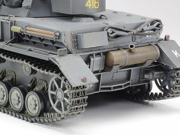 Tamiya 35374 Panzerkampfwagen IV Ausf. F 1/35