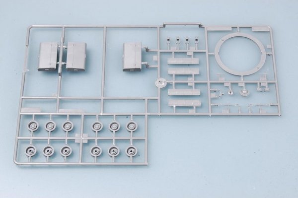 Trumpeter 00367 German Pz.Kpfm KV-2 754(r) Tank (1:35)