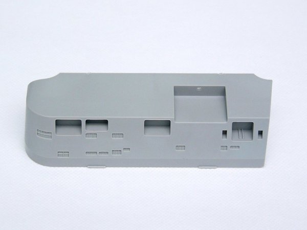 Trumpeter 05605 U.S. CVN-68 Nimitz aircraft carrier 1975 (1:350)