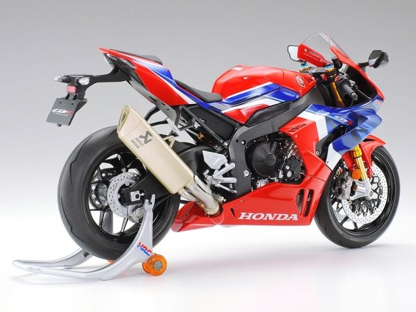 Tamiya 14138 Honda CBR1000RR-R FIREBLADE SP 1/12