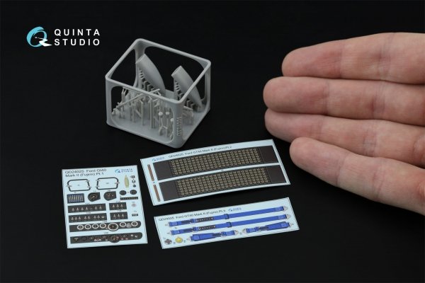 Quinta Studio QD+24025 Ford GT40 Mark II 3D-Printed &amp; coloured Interior on decal paper (Fujimi) (with 3D-printed resin parts) 1/24