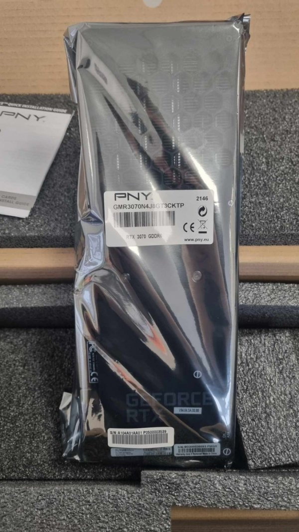 PNY Karta graficzna GeForce RTX 3070 8GB TRIPLE FAN XLR8