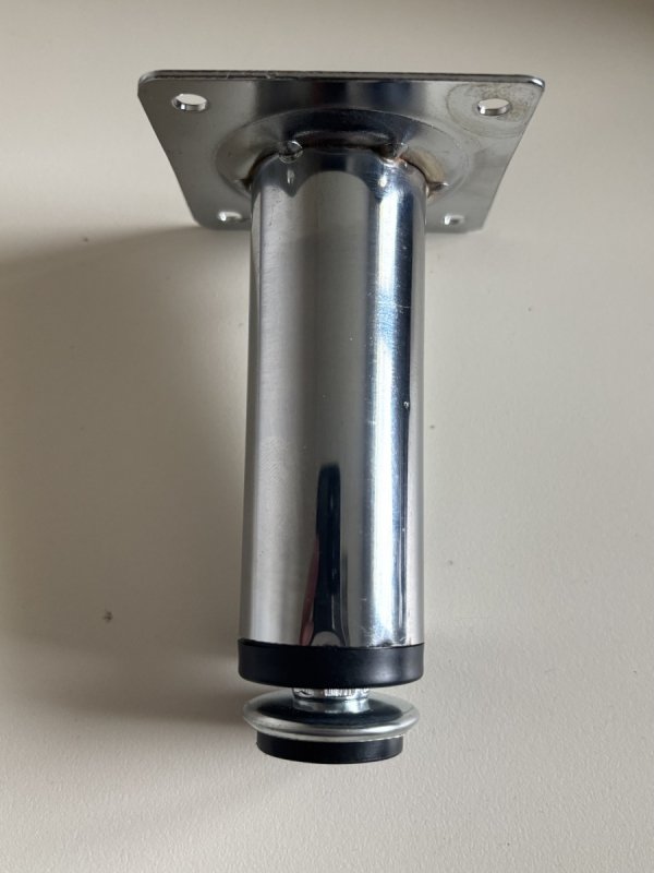 Nóżka meblowa okrągła D-737 150mm Chrom połysk