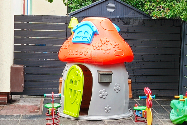 most z tunelem kolor, domek most z tunelem, domek leśna chata, z weranda domek, domek na plac zabaw, domek plastikowy, domek do ogrodu, domek w serduszka, domek smerfamost z tunelem kolor, domek most z tunelem, domek leśna chata, z weranda domek, domek na