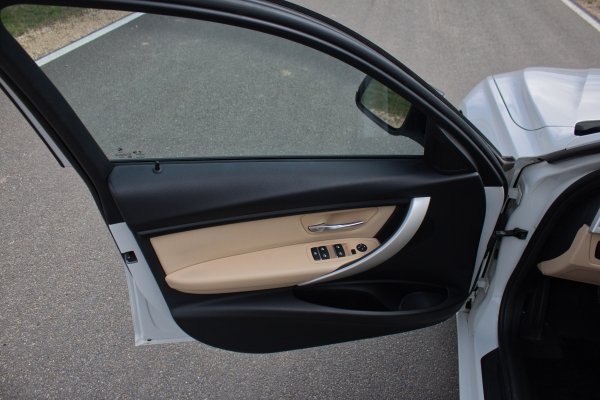 BMW Seria 3 F30 2.0 320i xDrive Steptronic 