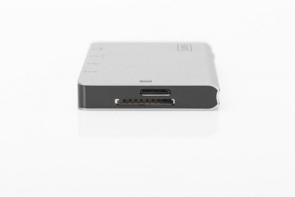 Digitus Stacja dokująca podróżna USB Typ C, 6 portów 4K, HDMI, VGA, USB3.0, RJ45, microSD, SD/MMC, Srebrna