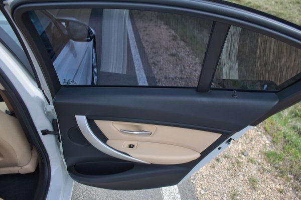 BMW Seria 3 F30 2.0 320i xDrive Steptronic 