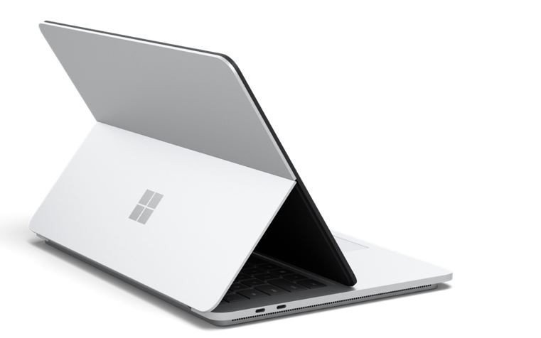Microsoft Surface Laptop Studio Win11Pro i7-11370H^32GB^2TB^RTX3050Ti 4GB^14.4 cala Commercial Platinum AI5-00009