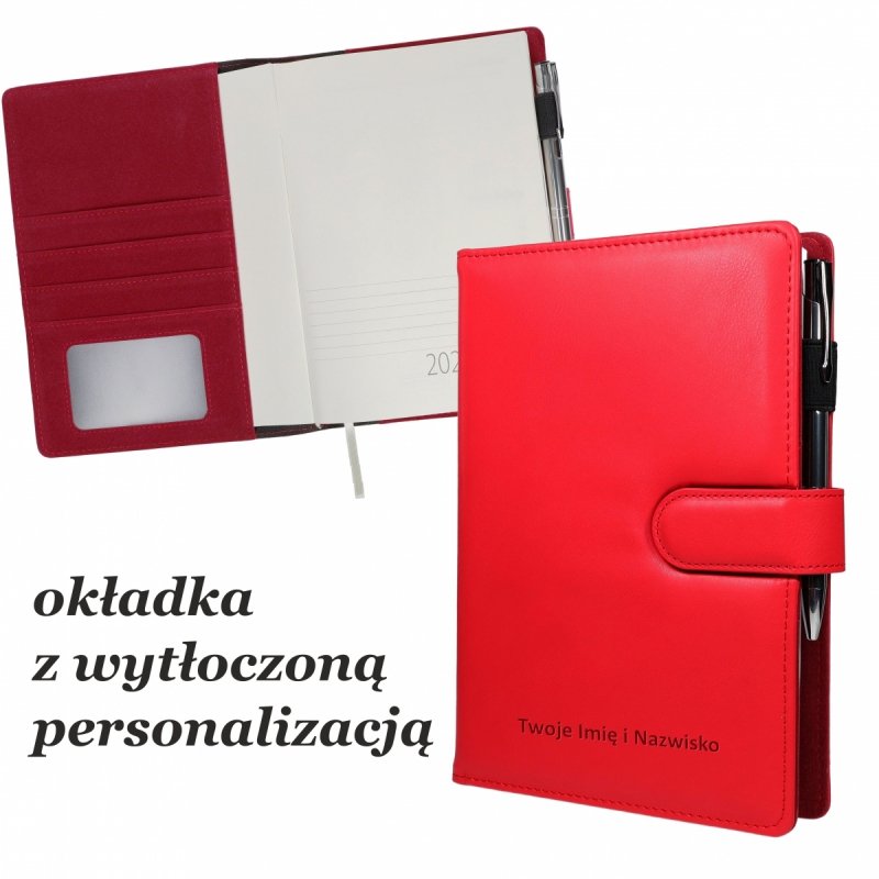 kalendarz dla pedagogów na rok szkolny 2025/2026 z kieszeniami na dokumenty z personalizacją tłoczoną na okładce
