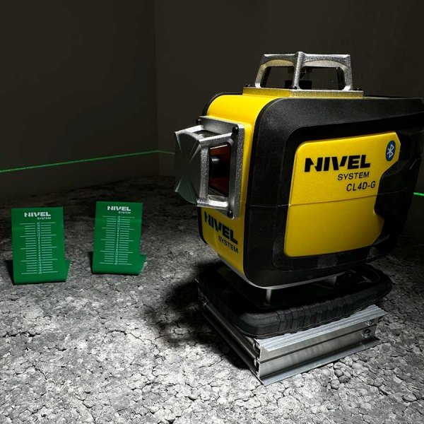 Nivel System CL4D-G Zielony multi-laser krzyżowy (4 x 360°), Bluetooth + Statyw SJJM1EX + Czujnik CLS-4+ Łata LS-24