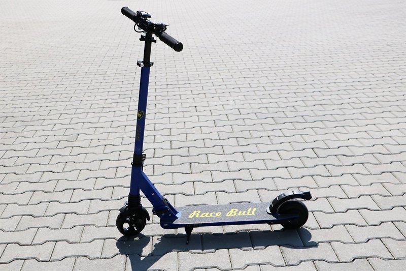 Race Bull City kolor niebieski - recertyfikowana