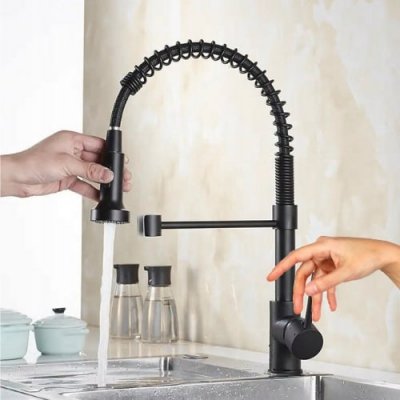 Bateria kuchenna czarna mat z wyciąganą wylewką 2 funkcje