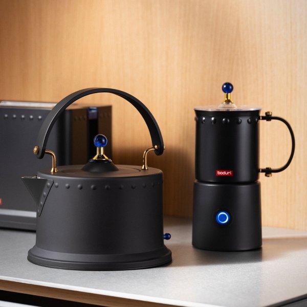 Bodum czajnik elektryczny Ottoni 1L Black