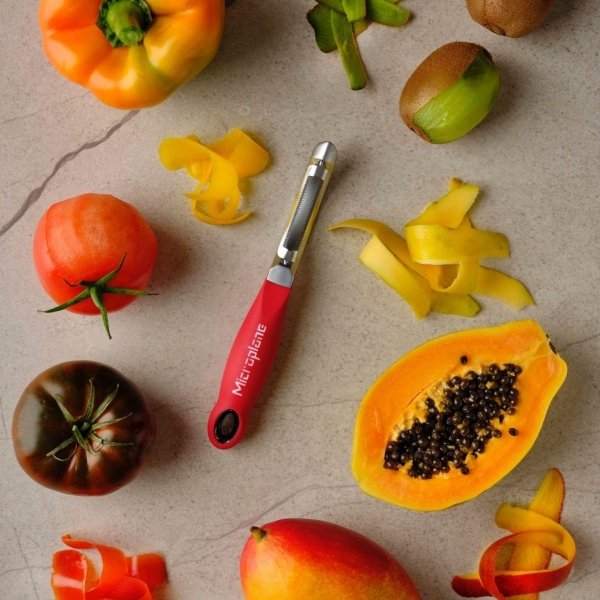 Obieraczka ząbkowana do warzyw i owoców PROFFESIONAL / Microplane