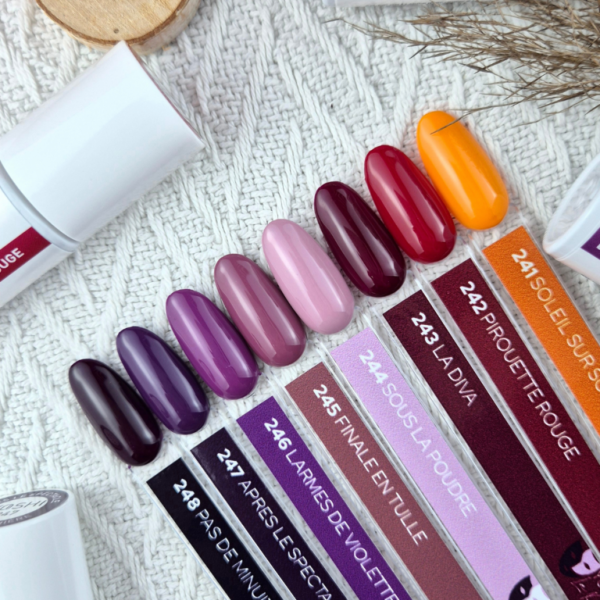 YOSHI UV Hybrid Finale En Tulle 6 ml – 245