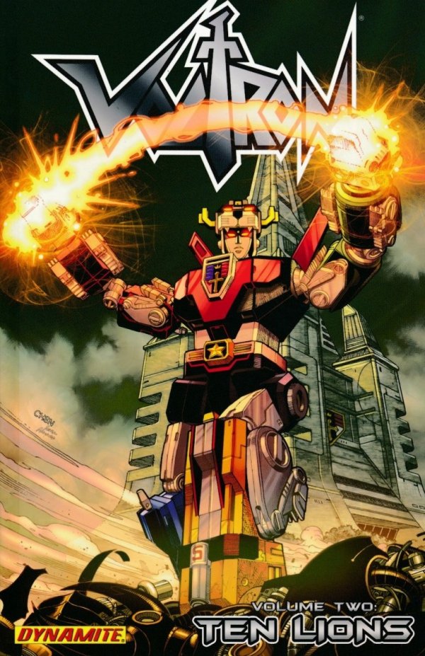 VOLTRON VOL 02 TEN LIONS TP [9781606904114] **promocja TOMY**
