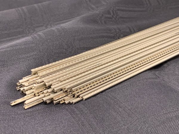 Progi JESCAR FL47090-P3 (18% nickel-silver)