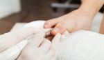 Frezarka podologiczna z pochłaniaczem pyłu – wszystko, co warto o niej wiedzieć. Cz.I