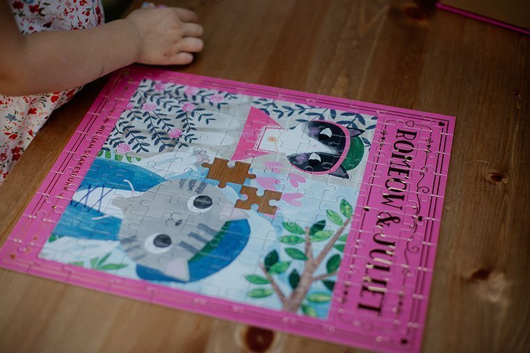  Puzzle - książka „Romeomiau i Julia” Kotopowieści  www.tuliki.pl