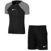 Komplet Nike Academy Pro Training Kit DH9484 013 czarny XL 122-128 cm