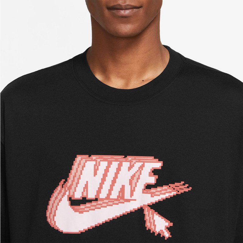 T-Shirt Nike  Sportswear FD1296-010 czarny XL