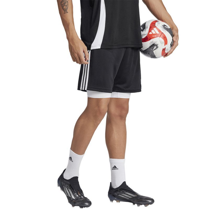 Spodenki termoaktywne adidas Short Tight JN7398 biały M