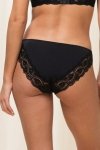 Triumph Figi Lovely Micro Tai czarne