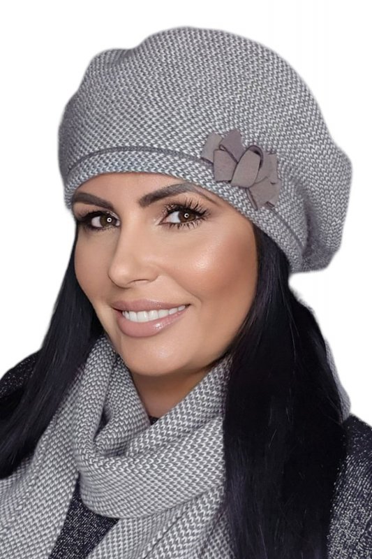Kamea Helena odzież nakrycie głowy beret