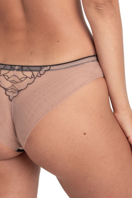 Samanta Figi tanga Irina M300 tattoo