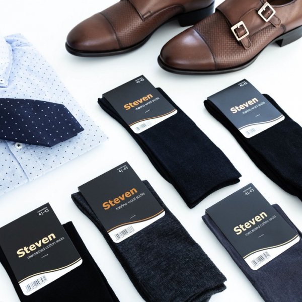 Steven Skarpety garniturowe merino wool 130 czarne