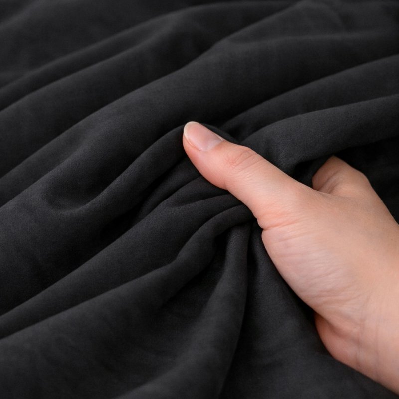 Pościel 200x220 + 2 Poszewki Komplet na Zamek – czarny