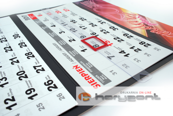 Kalendarz trójdzielny wypukły STANDARD PLUS - Karton Alaska 250g, Folia błysk jednostronnie - całość 310 x 765 mm, całość 4+0, z doklejką reklamową pod kalendarium, 3 bloki - 300 sztuk