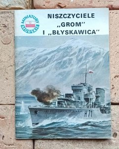 Jerzy Pertek - Niszczyciele Grom i Błyskawica