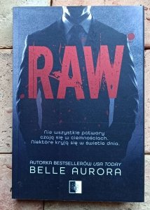 Belle Aurora - RAW