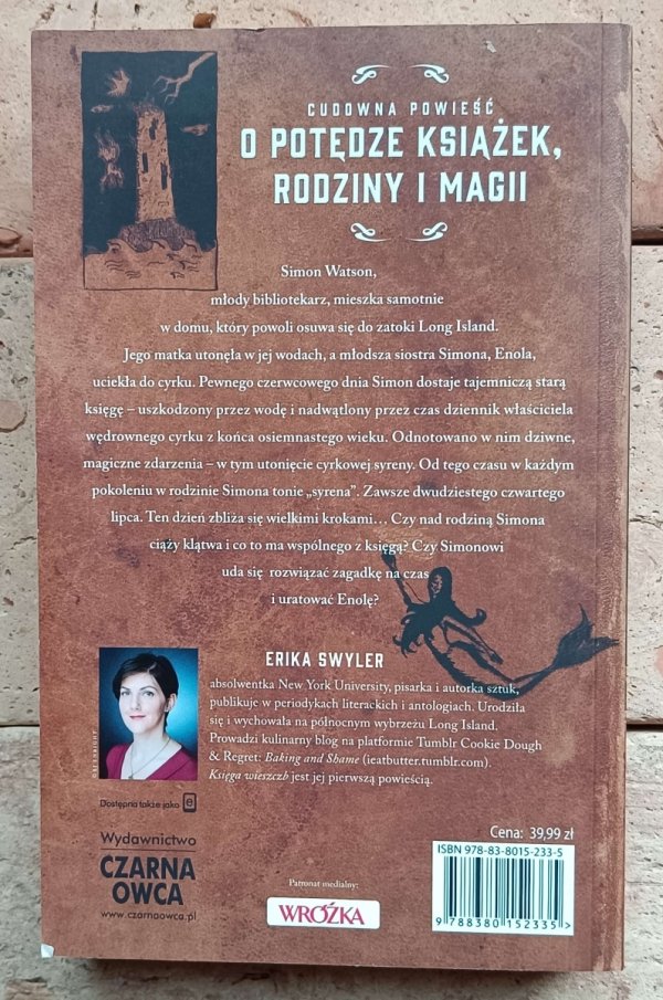 Erika Swyler - Księga wieszczb - okładka