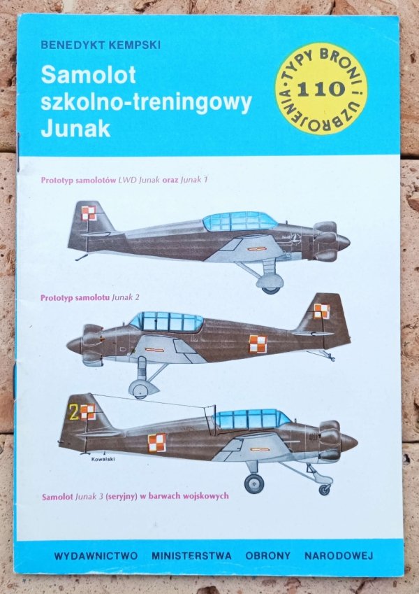 Benedykt Kempski - Samolot szkolno treningowy Junak [Typy Broni i Uzbrojenia] - okładka