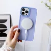 Magnetyczne etui z MagSafe Color Matte Case do iPhone 15 Pro Max - zielone