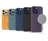 Plecione etui MagSafe Woven Case do iPhone 15 - fioletowe
