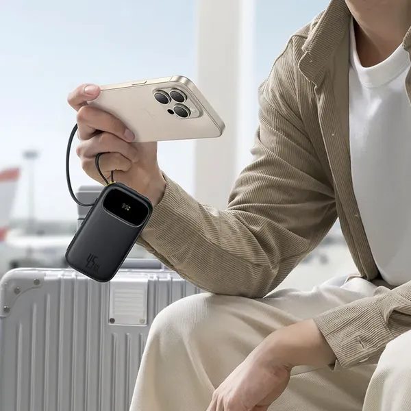 Powerbank Baseus EnerFill FC31 10000mAh 45W z kablami USB-C i Lightning - czarny