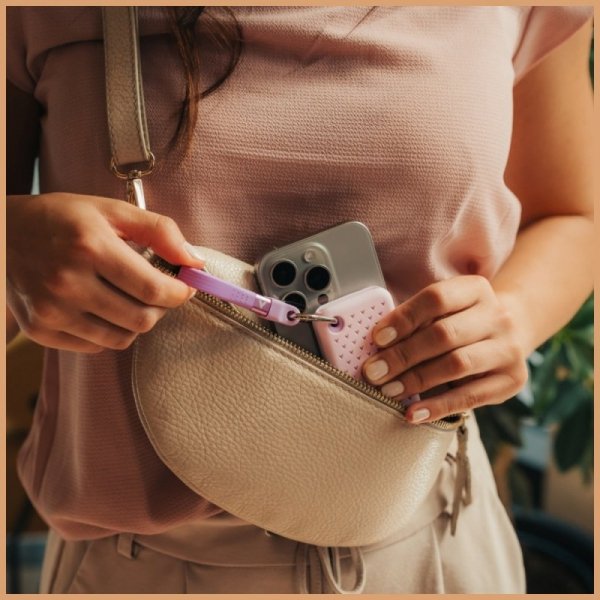 Dysk Zewnętrzny Verbatim Pocket SSD 2TB  USB-C 3.2 gen.2 biały-fioletowy 32323