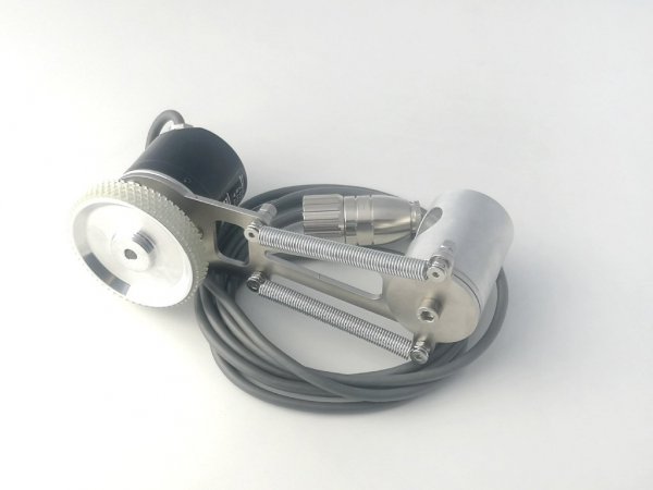 Encoder set: encoder 2000 pulses, friction wheel, flexible mounting arm and mounting basic set
