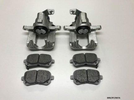 2 x Rear Brake Caliper & Ceramic Pads for Chrysler Voyager 2008-2017 BRK/RT/007A